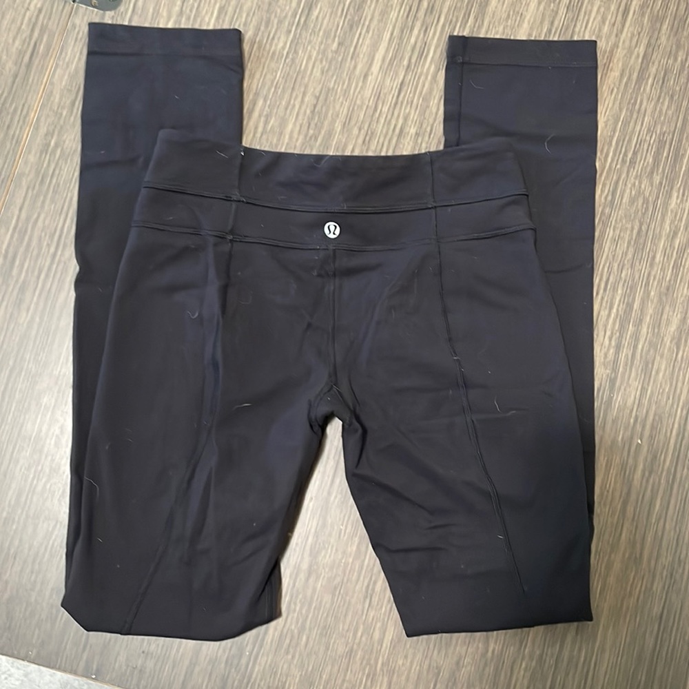 Lululemon black leggings